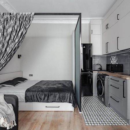 City Centre Silver Apartment โอเดสซา ภายนอก รูปภาพ